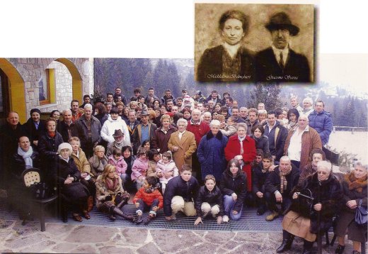 Una grande famiglia in festa