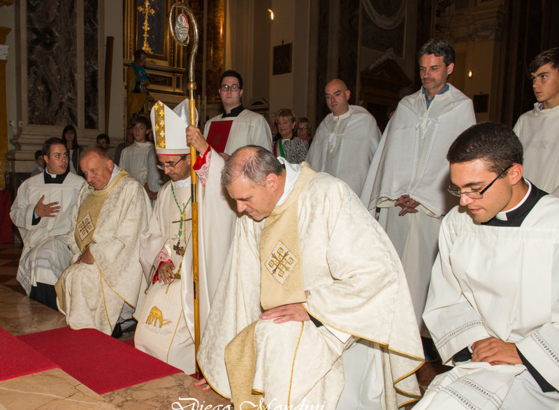 Domenica 25 settembre 2016 mons Marco Busca, nuovo vescovo di Mantova, ha celebrato la S. Messa alle ore 17,00 in quella che è stata la sua prima parrocchia da curato dal 1991 al 1994.