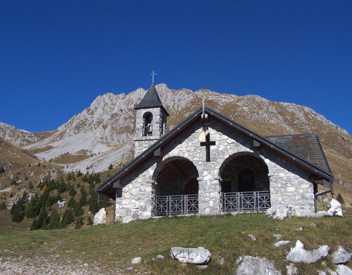 chiesetta alpini borno