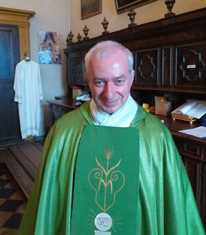 I SACERDOTI: UNA PRESENZA IMPORTANTE