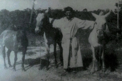 p. Defendente Rivadossi 1964: i muli come mezzo di trasporto