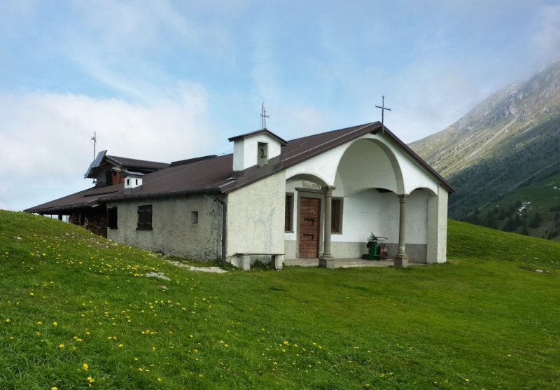 CHIESETTA DI SAN FERMO - L’oratorio di San Fermo (a cui e associato nella documentazione San Rustico, entrambi molto conosciuti nella terraferma veneta quali 